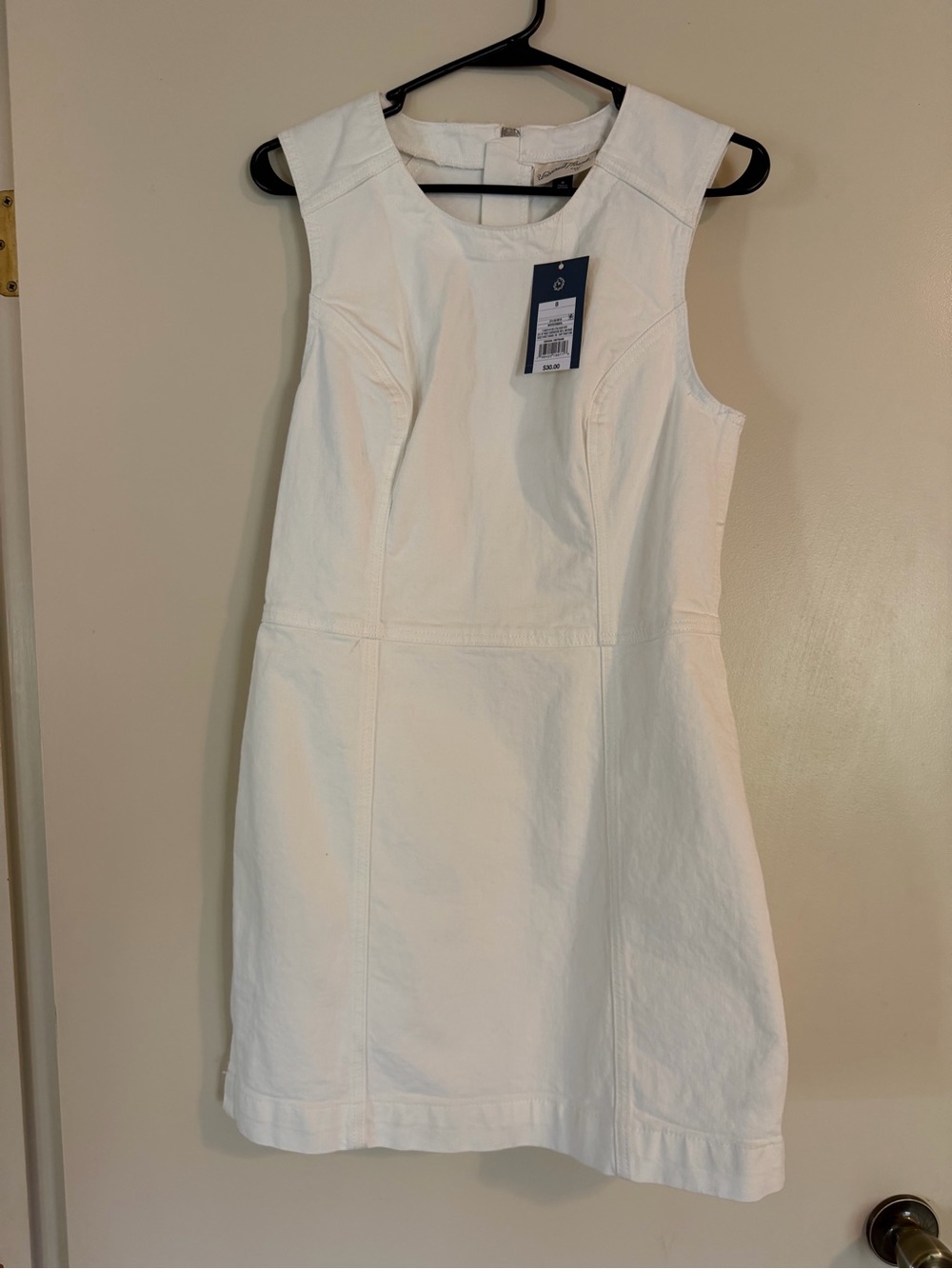 Universal Thread White Sleeveless Shift Dress